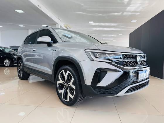 VOLKSWAGEN TAOS 1.4 250 TSI TOTAL FLEX HIGHLINE AUTOMÁTICO